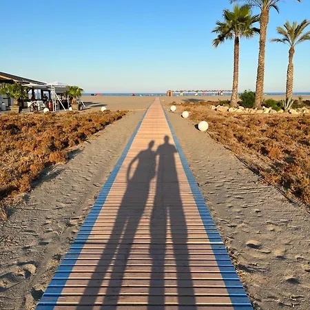 Luna Blanca Vera Playa * Los Amarguillos